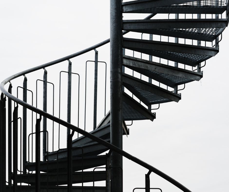 Spiral Metal Stairs for Modern Homes