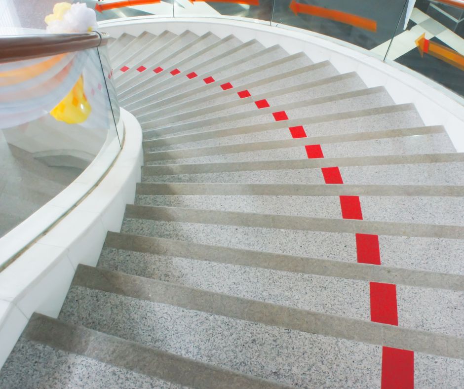 Concrete Curved Stairs for Modern Homes