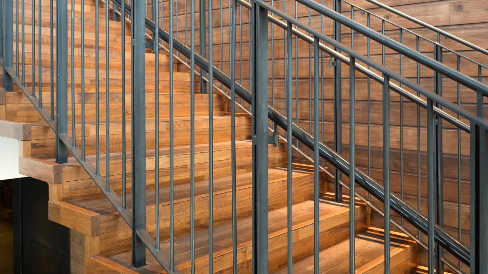 Solutions for Slippery Outdoor Wooden Stairs