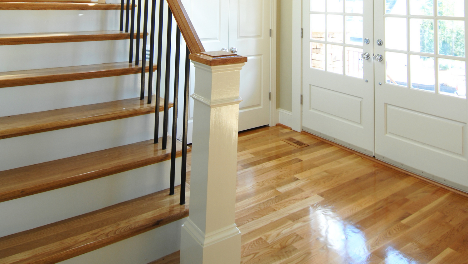 How to Remove Vinyl Stair Treads